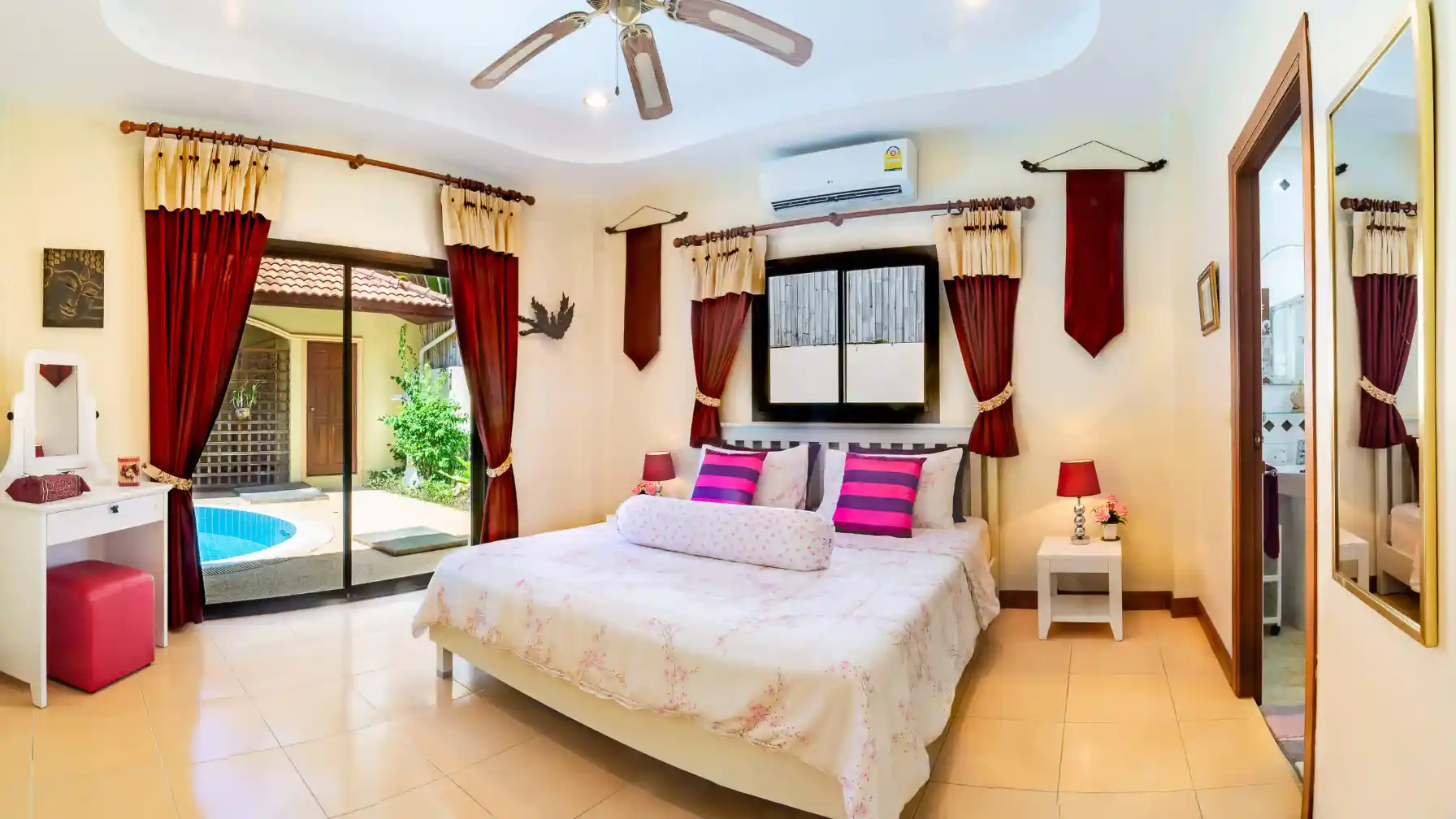 Bon Island Villa Bedroom1 2