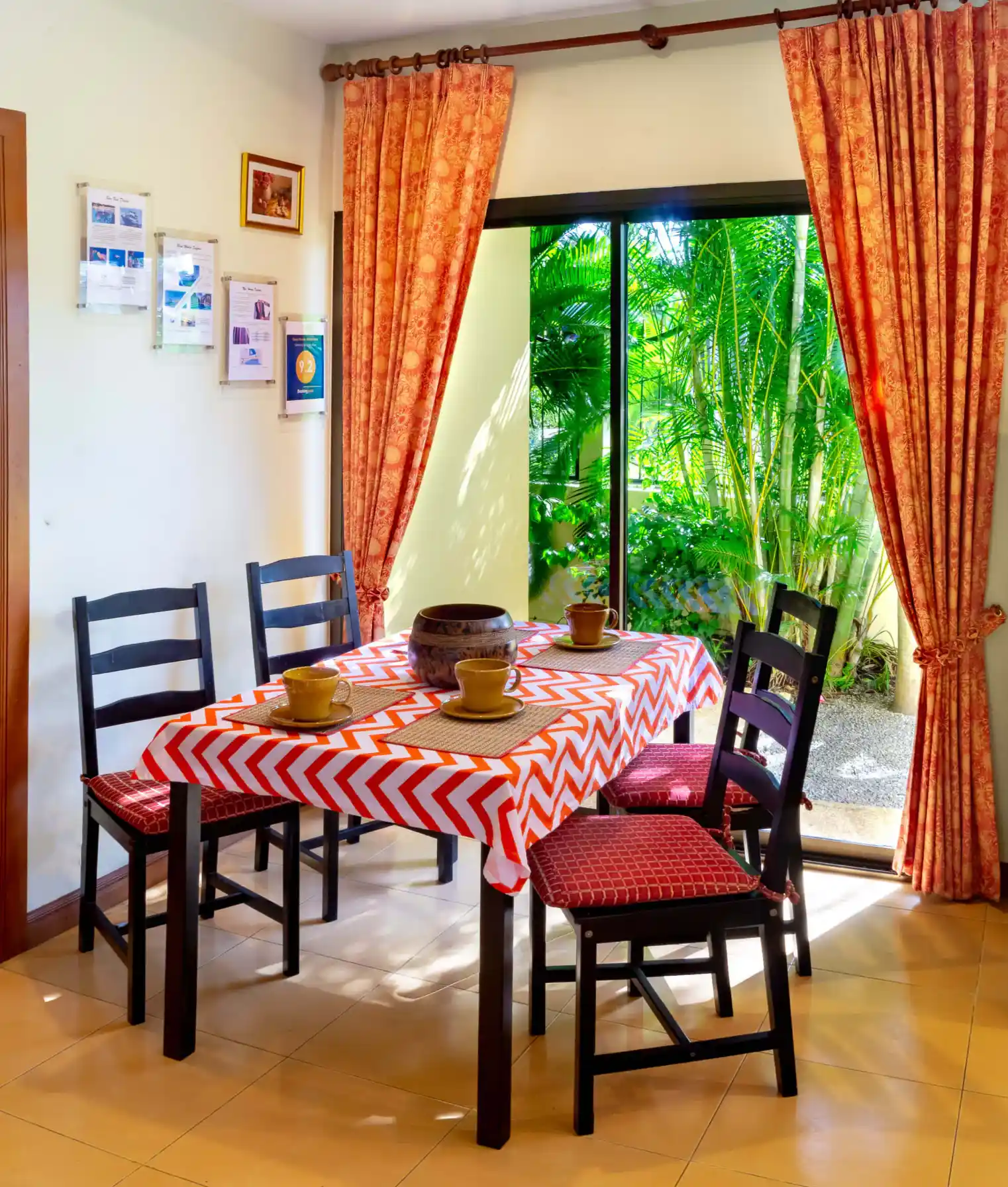 Bon Island Villa LivingRoom 2