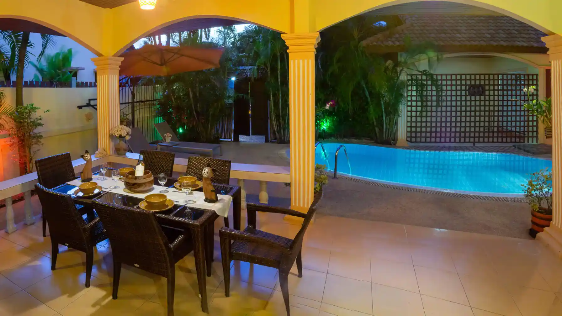 Bon Island Villa Patio 1