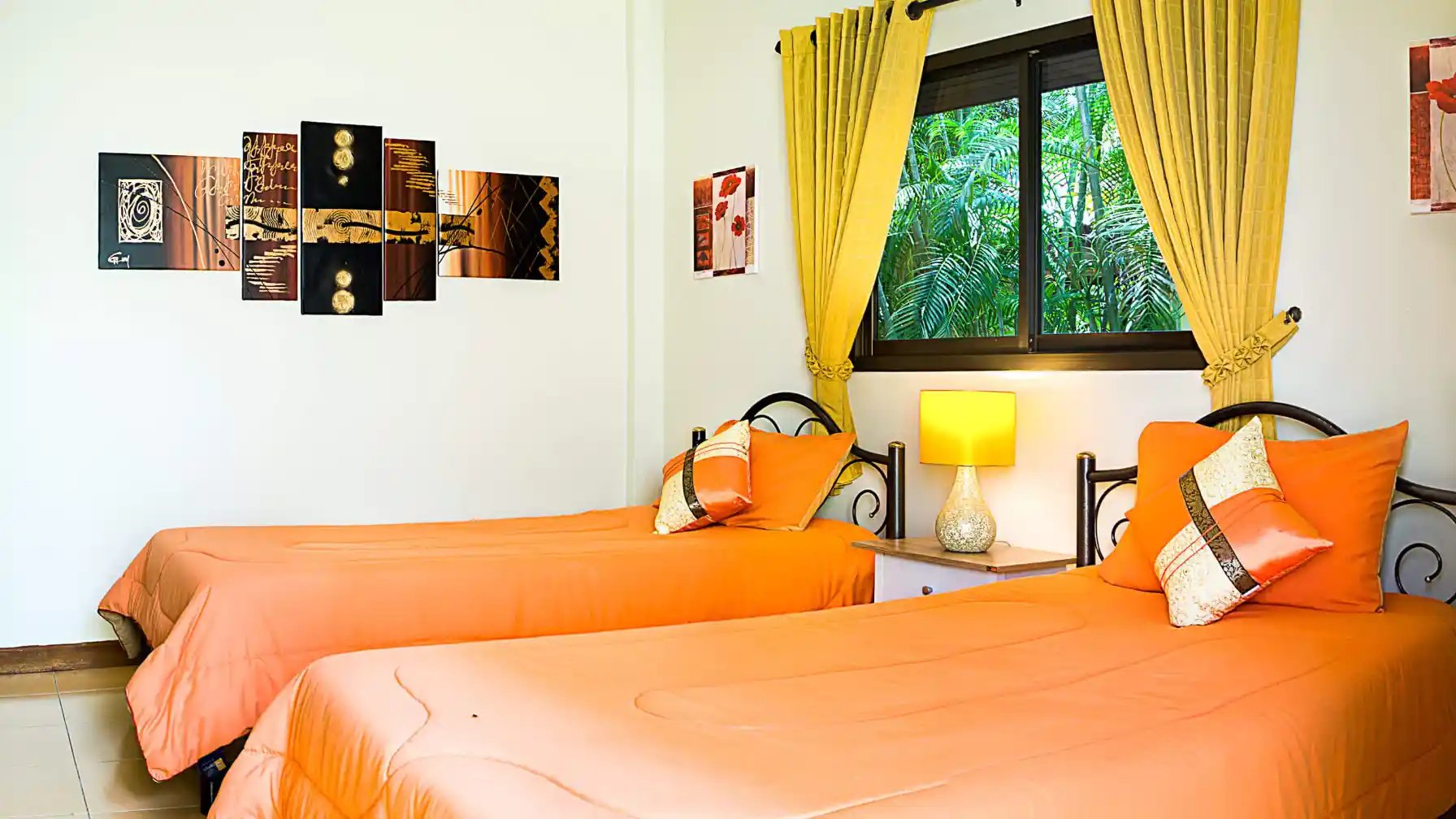 Coconut Paradise Villa twin bedroom interior