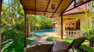 Lakeside Villa interior