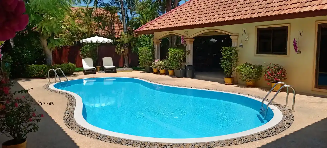 The Coconuts Villa pool terrace