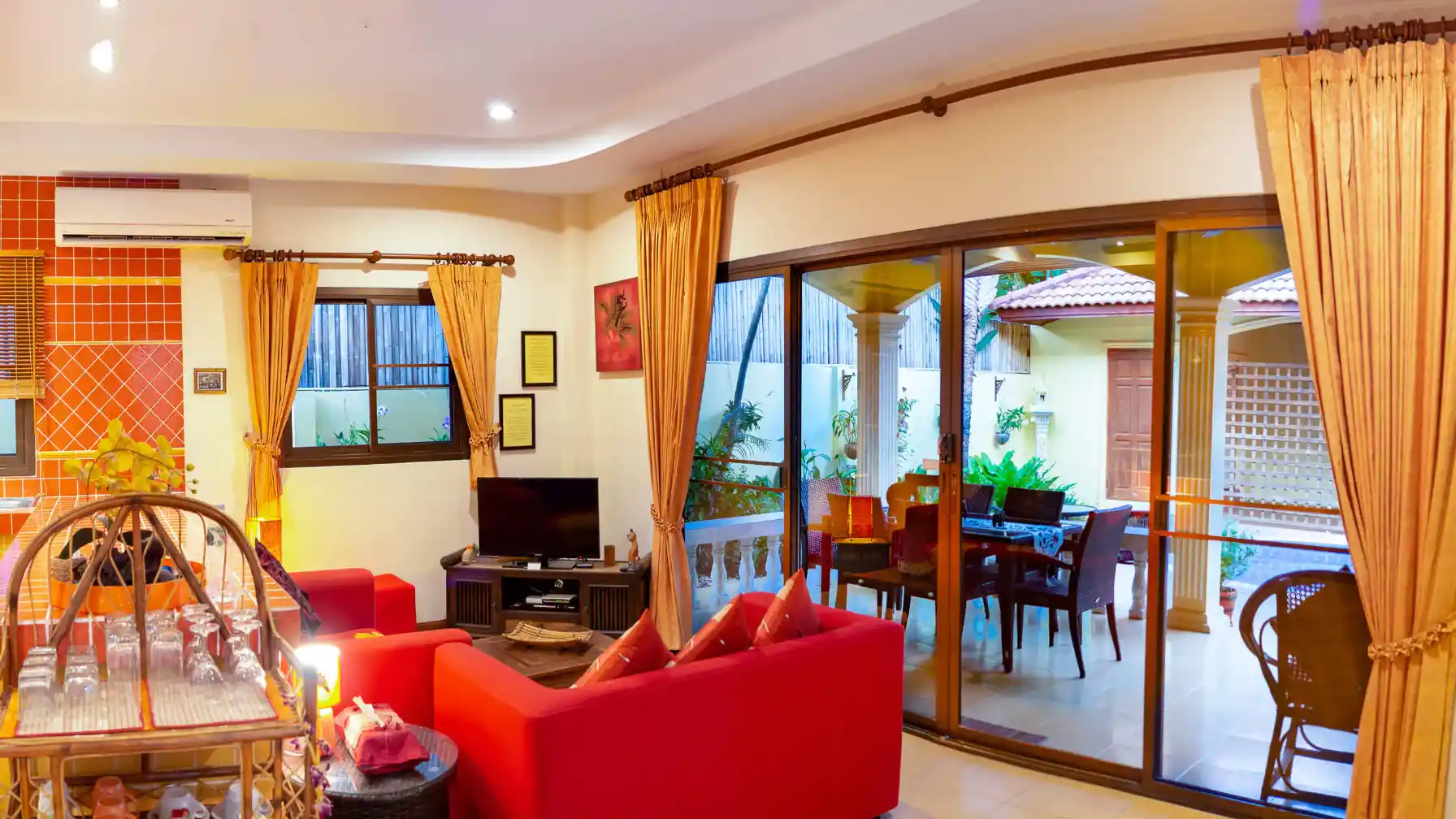 Coral Island Villa LivingRoom 1