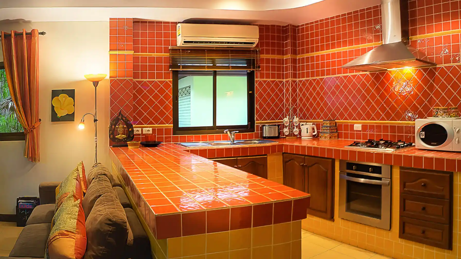 Lakeside Villa fully equipped kitchen